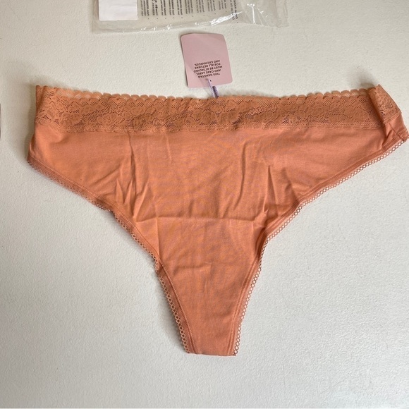 Savage x Fenty Cotton Essentials Lace-Trim Mid-Rise Thong Panty Size 3X - Picture 5 of 13